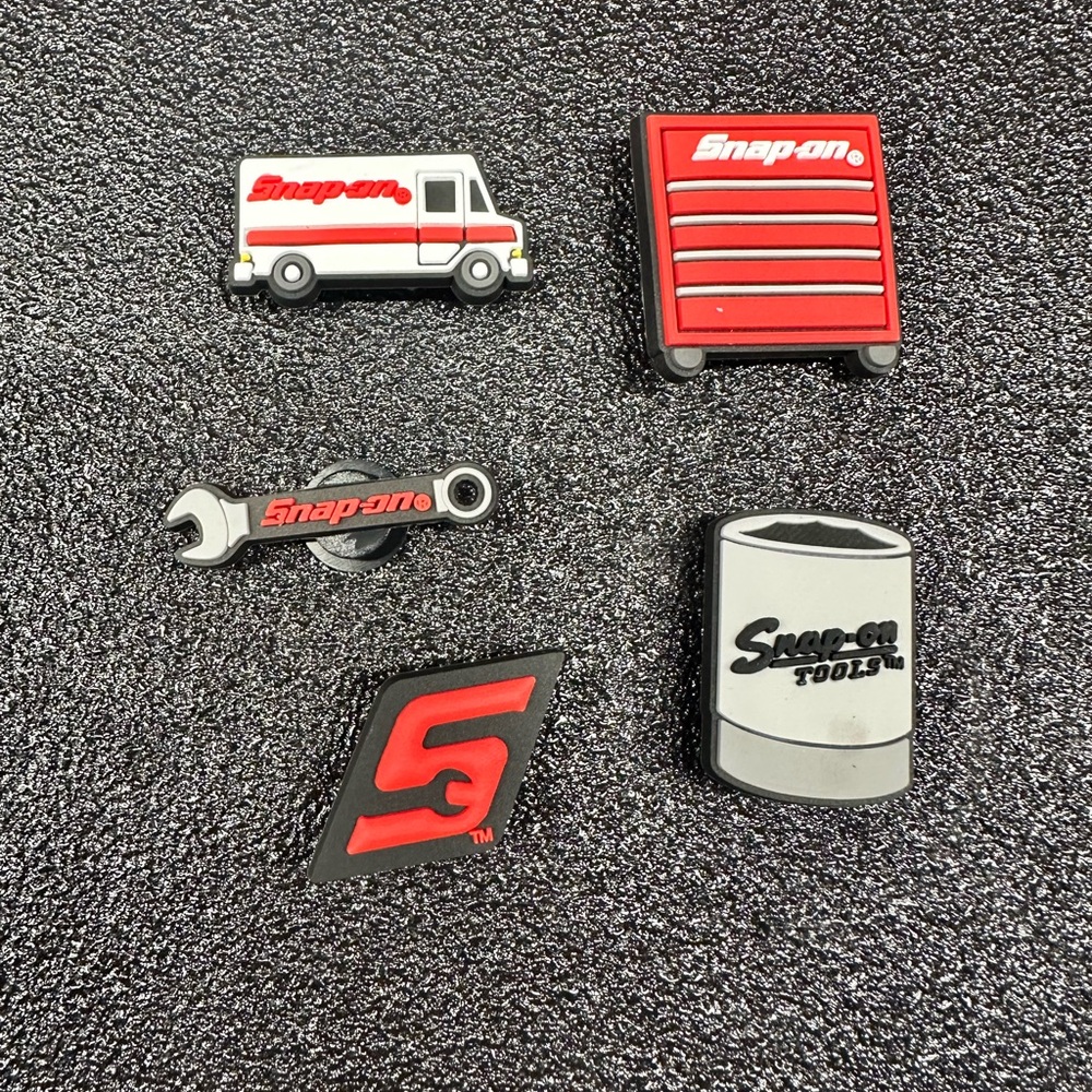 5pc Snap On Style Jibets (Croc Inserts)